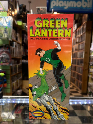 Green Lantern Möbius Model Kit (Sealed 2010)