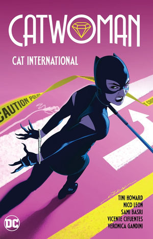 Catwoman Vol. 2: Cat International TP