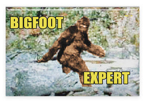 Magnet (2"x3"): Bigfoot Expert