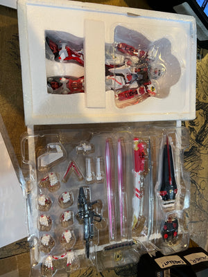 Metal Build : Gundam Astray Red Frame Mint open Box