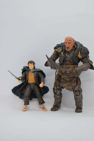 LORD OF THE RINGS : Merry & Grishnakh  figures (Loose / Complete)