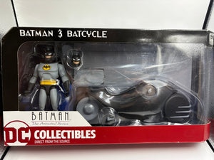 Batman The Animated Series : DC Collectibles Batcycle MISB