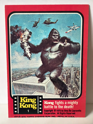 King Kong 1976 Topps Cards #1 "Kong Fights a Mighty Battle to the Death"