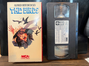 Alfred Hitchcock's The Birds : MCA Home Video VHS