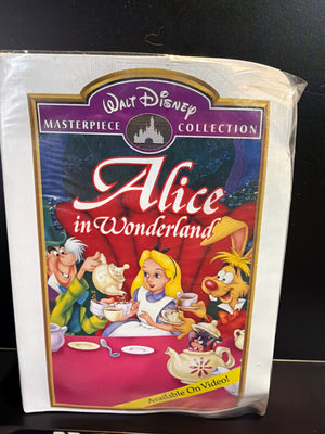 McDonalds Fast Food Toy: Walt Disney Masterpiece Collection - Alice in Wonderland