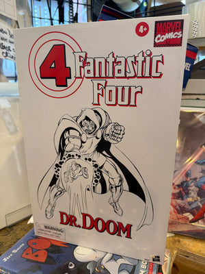 Marvel Legends Classic (Retro Packaging) Fantastic Four : Dr. Doom MOC In sealed box