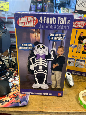 Gemmy: Airblown Inflatable Fancy Skeleton Halloween Decoration
