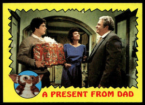 1984 Topps Gremlins #11 A Present from Dad
