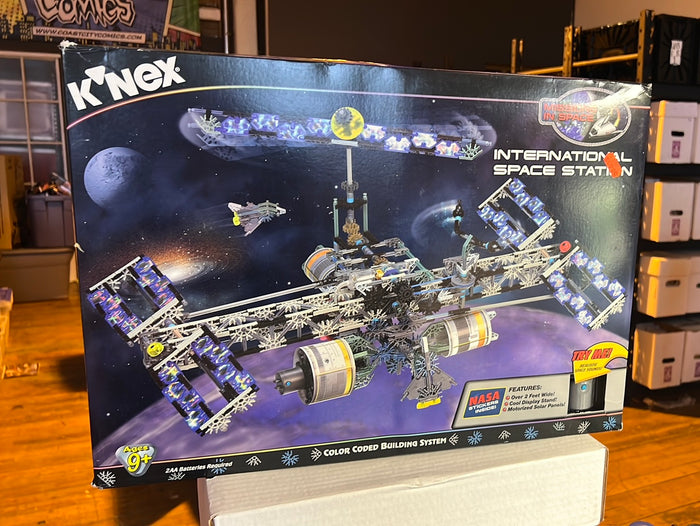 Knex : International Space Station  (Mint in Sealed Box) K'Nex