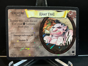 Harry Potter TCG Trading Card Game (2001) : River Troll (Holo) 68/80