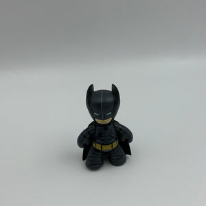 Mez-Itz : 2" Batman V Superman (Batman)  Figure