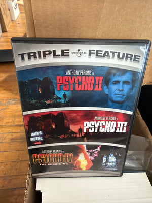 Psycho II, III, IV : DVD Set (Previously Owned / Like New)