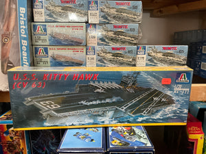 U.S.S. Kitty Hawk (CV 63) 1:720 (N. 522) Italeri Aircraft Carrier