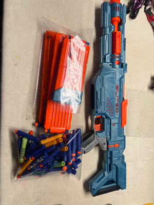 Nerf Elite 2.0 Echo CS-10 Blaster (W/ Extra Darts & Clips)