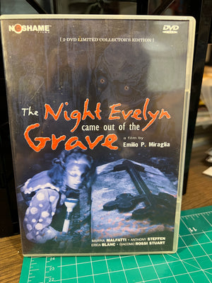 The Night Evelyn Came Out of the Grave & The Red Queen Kills 7 Times : DVD Set (NoShame Films) Used