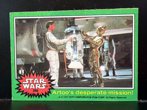 Star Wars Trading Cards (Topps 1977) Series 4 : #240 Artoo's Desperate Mission