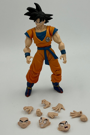Dragon Ball : Dragon Stars Goku Figure Loose