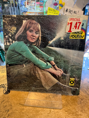 LULU : New Routes LP