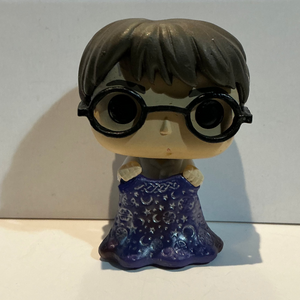 Harry Potter Funko Pocket Pops : Harry with Cloak of Invisibility (Advent Calendar)