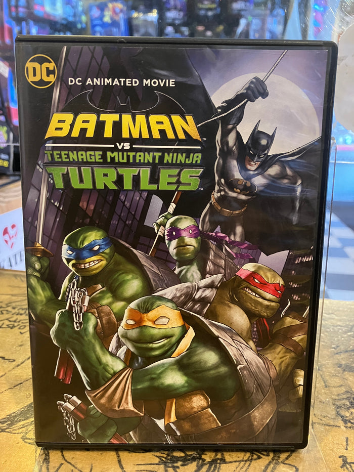 DVD: Batman VS The Teenage Mutant Ninja Turtles (TMNT) (Preowned/ 2019)