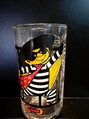 McDonalds 1977 McDonaldland Action Series Collector's Glass: Hamburglar