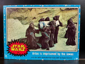 Star Wars Trading Cards Series 1 1977 : #11 Artoo is Imprisoned by the Jawas