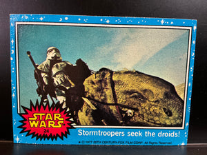Star Wars Trading Cards Series 1 1977 : #24 Stormtroopers Seek the Droids!