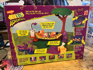 VINTAGE NICKELODEON CATDOG ADVENTURES "PACK A PICNIC" TOY PLAYSET  (1999, RARE)