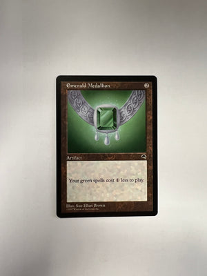 MTG Emerald Medallion (Lightly Played)