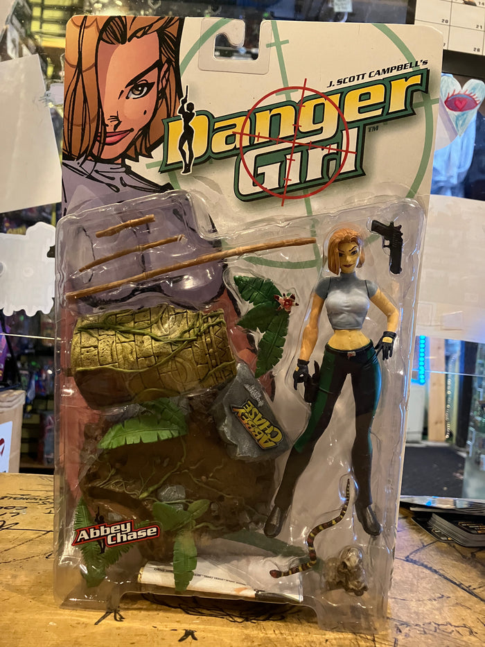 DANGER GIRL: Abbey Chase Action Figure (McFarlane Toys) NIB