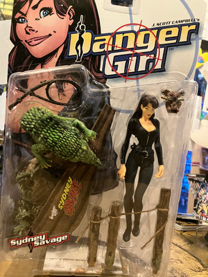 DANGER GIRL: Sydney Savage Action Figure (McFarlane Toys) NIB