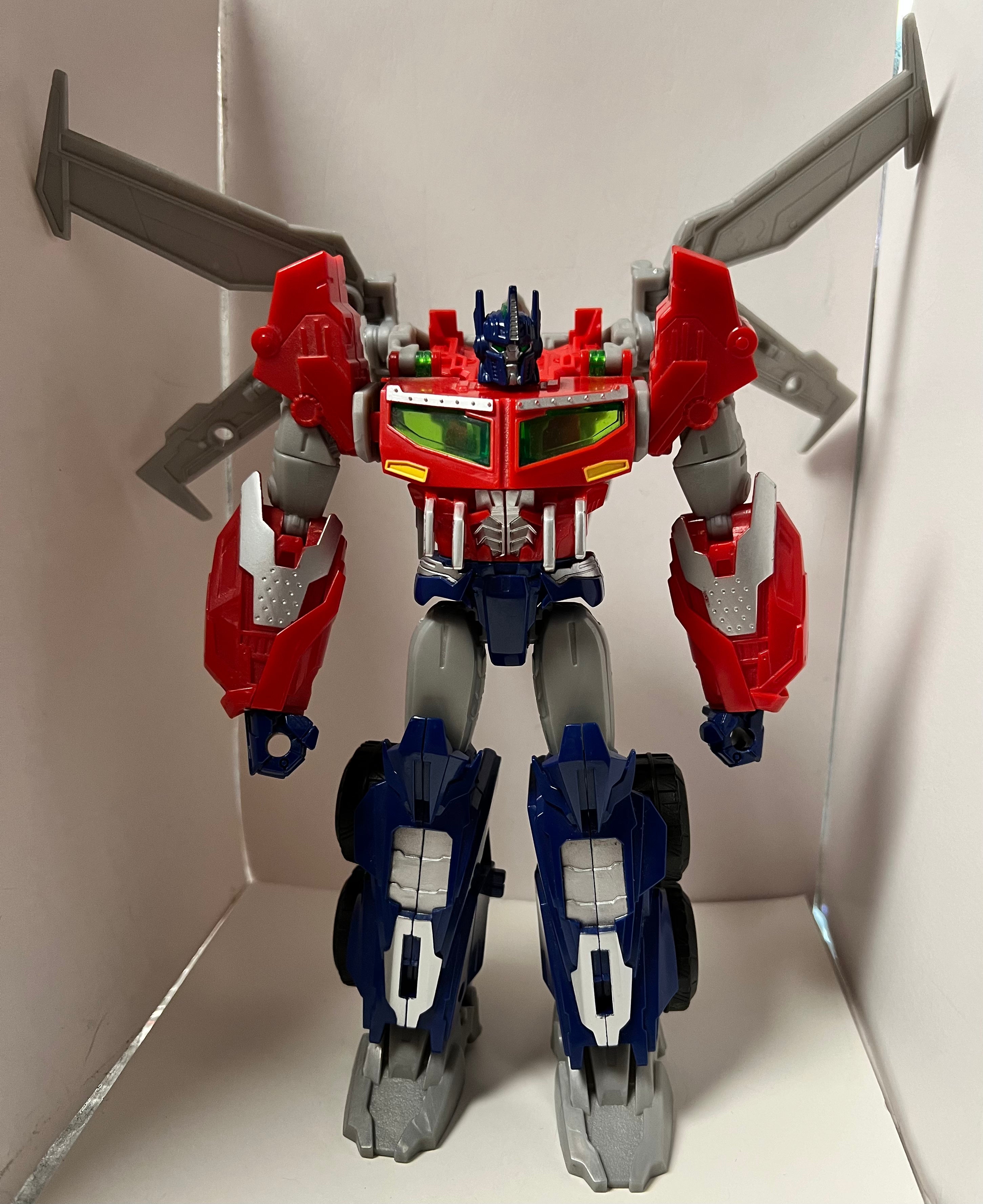 KRE-O Transformers Beast Hunters Beast Blade Optimus Prime Official Images