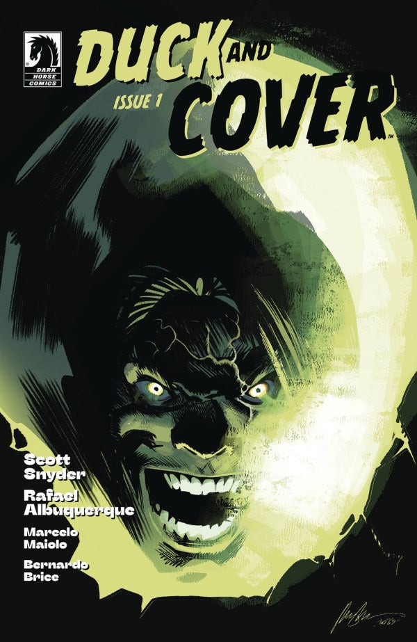 Duck and Cover #1 (CVR B) (Rafael Albuquerque)