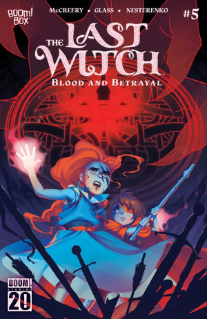 The Last Witch: Blood & Betrayal #5 A Main (Dressed  Glass)