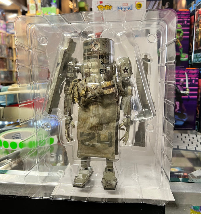 3A World War Robot Caesar USMC variant figure 2013 by ASHLEY WOOD 3A World War Robot Caesar USMC variant figure 2013 by ASHLEY WOOD