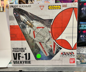 Macross VF-1J Hikaru Ichijo Valkyrie Veritech Variable Fighter 1/55 Robotech