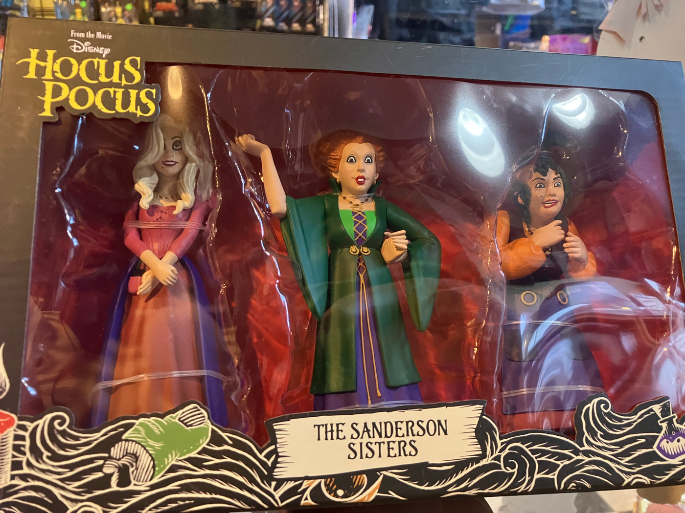 Toony Terrors Sanderson Sisters 3-Pack (6” Scale Action Figures)