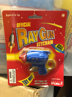 Official RayGun Keychain : 1999 MOC Basic Fun
