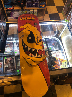 JAWS : Birdhouse Yuk Mouth Red Stain 8.38