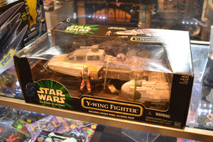 Star Wars Power of the Force : Y-Wing Fighter MISB