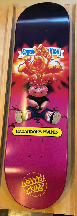 Santa Cruz : Blind Bag Garbage Pail Kids "Hazardous HAND" Deck 8.25