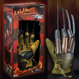 Nightmare on Elm Street : Freddy's Glove Prop Replica (NECA)