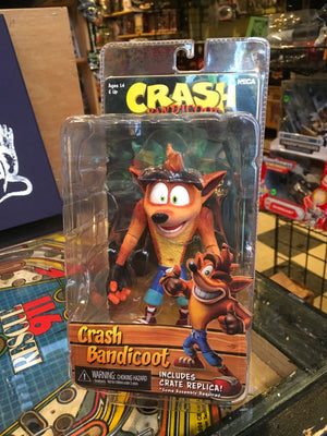 Crash Bandicoot : NECA Action Figure w/ Crate Replica