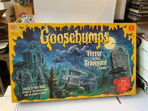 GOOSEBUMPS : TERROR IN THE GRAVEYARD GAME USED Complete
