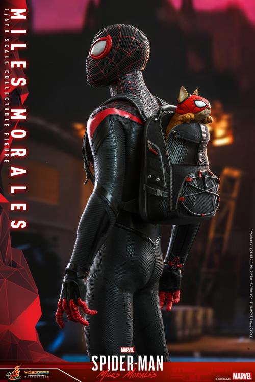 Hot Toys Zombie Hunter Spider-Man 1/6 Scale Figure