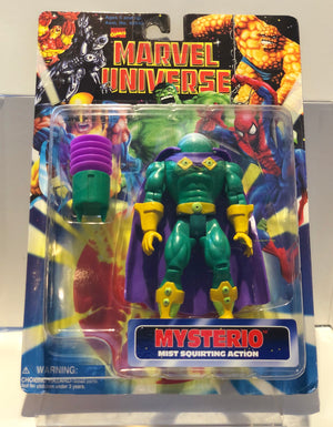 Marvel Universe (1997 Toybiz) Mysterio : Mist Squirting Action MOC