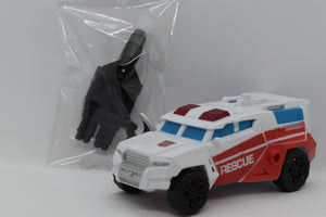 TRANSFORMERS COMBINER WARS : FIRST AID Loose Complete