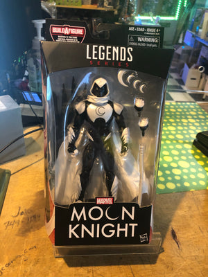 Marvel Legends: Moon Knight Figure MIB (Vulture Homecoming BAF Series)