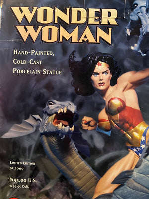 ADAM HUGHES : Wonder Woman VS The Hydra Statue Ltd to 2000 Pieces. MIB New
